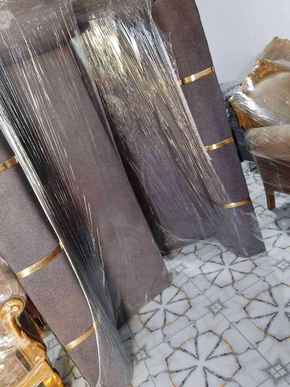 ديوان 7 متر اخو الجديد قماش خاولي تفصال شرط 225 وتوصيل مجاني داخل كركوك وتدللون ***********
