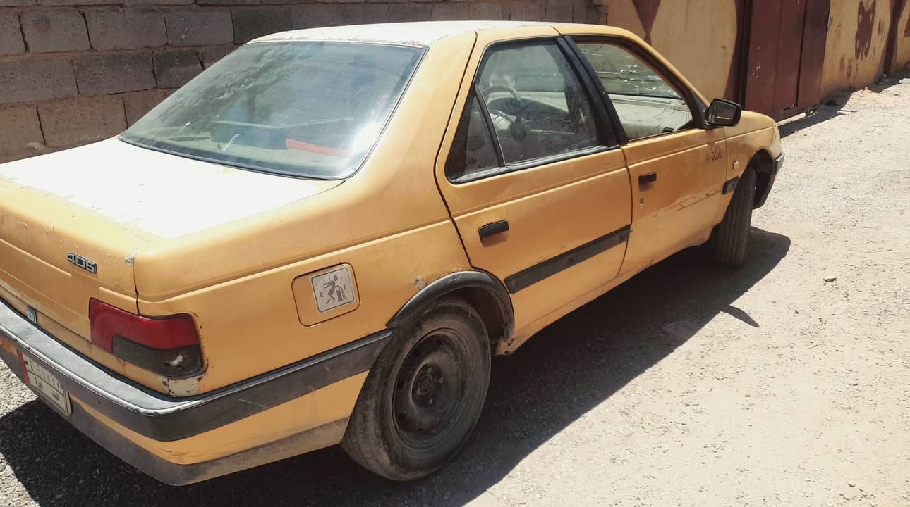 بيجو 405 موديل 10 سيارة كير ومحرك بيكاتشو ياباني صارله ٤ اشهر من شادي سياره شوفت عينك داخلها عندي بطاين بوب بس شد تحتاج ترتيبات سنويه ضايعه وبيها كتاب رقم نجف الماني وراعي موجود رقمه يطلب ورقتين عليها ويحول رايدها مليونين ونص سياره تترتب هسه على وضعها دا اروح بيها وخير من الله جواها تخم تاير جديد وشوفت عينك بعد مكاني كربلاء طريق بغداد مقابل جامعة الزهراء اتصل بيه وتدلل مراوس سايبه فقط عادي
***********
***********
