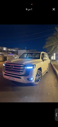 لاندكروز 2023 GXR ساز مكفوله كفاله عامه  ماشيه 20 الف حقيقي زيرو السيا...