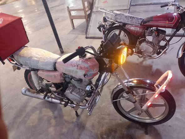 سلام عليكم مستعجل مستعجل دراجة للبيع او امراوس
الموديل 2019بدون اوراق دبلا جدد مازدة دشبول كولة جديد السعر 290اوبيهة مجال العنوان اديالى شهربان جسر مهروت اتصل ***********
