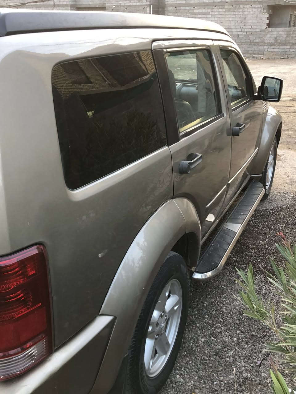 نترو 2007 كير مكينة لاتنقيص ولاتبخير صدر جديد تبريد ثلج كهربائيات كلها شغالة وارد امريكي حادث جاملغ خلفي وصبغ حزام بأسمي وشرط تحويل سعر 72 مكان حسينية مال راشدية ***********
