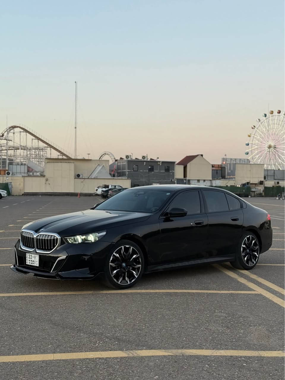 السلام عليكم 
BMW 530i
موديل 24اسود ملكي 
مغلفه سياره بل كاملppf
وبيها باج تضليل بعدله 11 شهر 
داتا شو
سلايد 
ماوس
شاشة متصلة 
مري شفط 
كشنات تدفئه + ستيرن 
5 كامرات 
ويل كوبرة 
وبعد السيارة فول فول 
السيارة بلكامل كت ام بلادي بدون دركة 
حادثها قطعه مبدله موجود بل منشور
مكانها بغداد حي الجامعة 
هاتف :***********
سعر 43000$ بغداد, العراق
