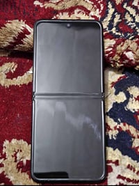 زد فليب ٣ • نظيف • مبادلة ايفون