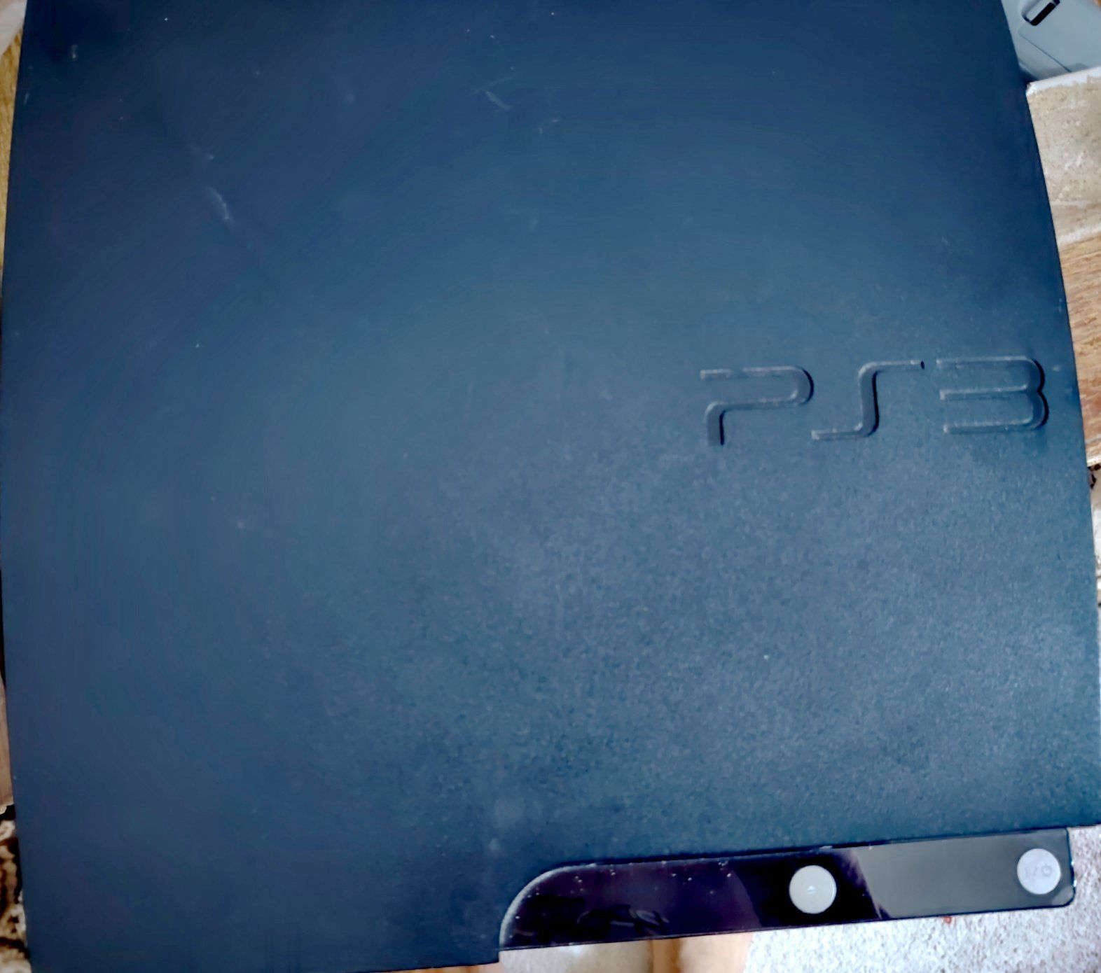 السلام عليكم ورحمة الله 
بلي 3 سلم مهكر 
استعمال قليل بعده جديد 
ابيعه هو و وياه 2 جوستك وباقي غراضه 
السعر: 120الف.


**إذا كنت صاحب هذا الإعلان وتريد حذفه لأي سبب، رجاءا أرسل رسالة إلى الدعم الفني**