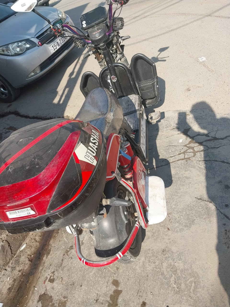 للبيع ماطور شحن ٢٠٢٥. بطاريات نظيفه ٦ بطاريات السعر 530 بي مجال قليل ***********
