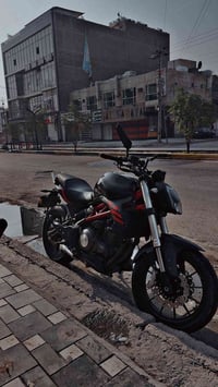 شباب بنلي 302 للبيع موديل 2020 مرقمه بغداد دراجة نضيف مداريها كلش مال ...