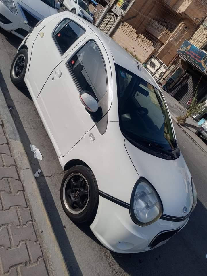 باندا لون ابيض بأسمي
موديل ٢٠١٢ 
شاشة
رقم انكليزي جديد 
سنوية لغاية ٢٠٢٩
تبريد ثلج
تحويل ثاني يوم
العنوان / بغداد - حي الجهاد 
السعر  / ٤٥ 
الرقم / ***********
