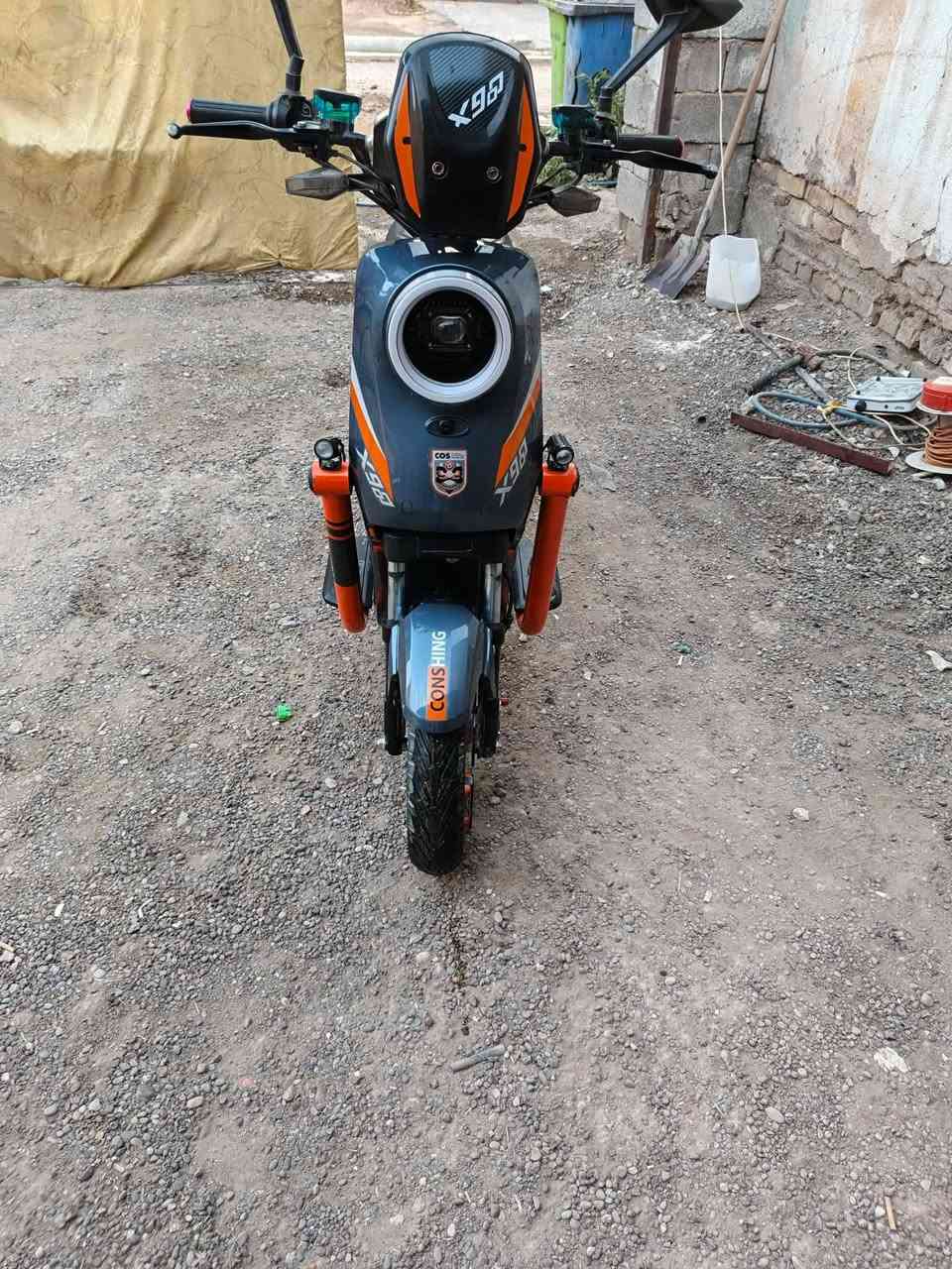 السلام عليكم 🛑
🛵دراجه شحنGT x900 
موديل2026

⚡ملف 2000W نحاس 

🔋٥ بطاريات كبار 
 سويج وتشغيل  بصمه عن بعد وتشغيل بصمه بلدراجه ونشرات داير مدايرها ملاعيب العيد ومنضومه زنون عدسه وبيها نظام بك R🛑 وشاشه اعطال 
الدراجه زلغ مابيها واحله من الصوره السعر 450 وبيها مجال للطيبين المكان بغداد بوب الشام


**إذا كنت صاحب هذا الإعلان وتريد حذفه لأي سبب، رجاءا أرسل رسالة إلى الدعم الفني**