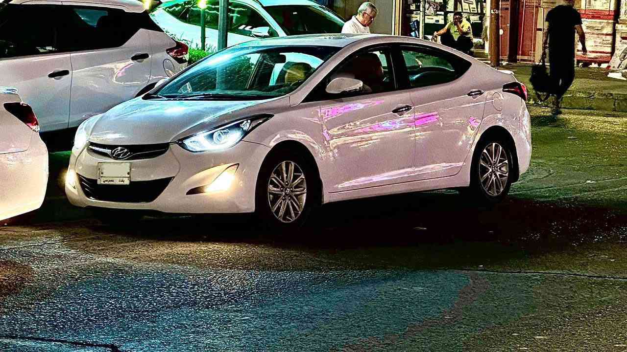 السلام عليكم النترا خليجي 2016 فول مواصفات ما عدا البصمة محركها 1800  السيارة بلادية مكفولة يوجد صبغ بسيط بسبب الشخوط  السونار موجود مع الصور السعر 128$ غير متواجد على الفيس بوك للاستفسار الاتصال على الرقم / *********** او *********** وان شاء الله التوفيق للجميع
