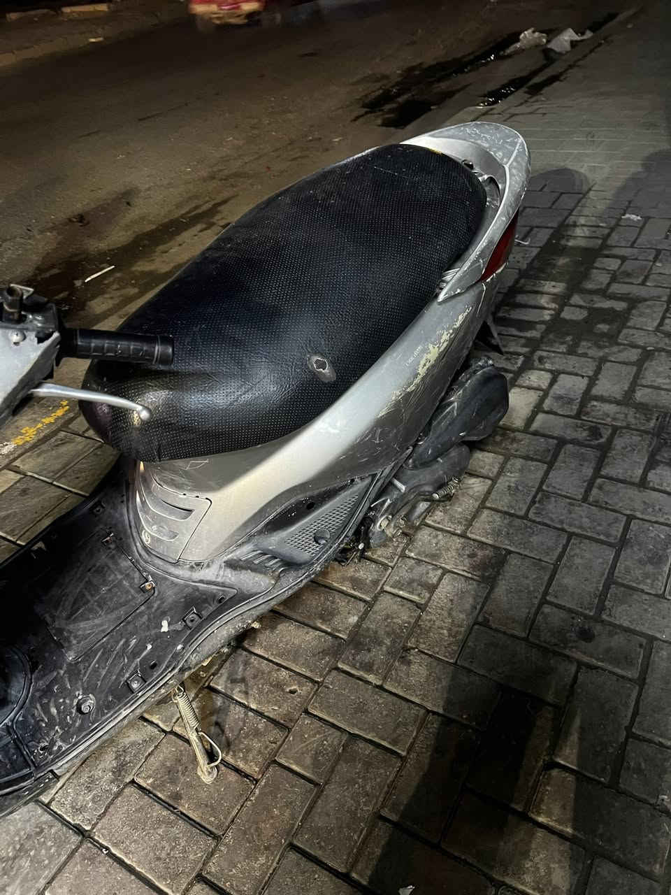 بريز مكينة بل جيس ممفتوحه
بس يرادله شغل وترتيب كفرات كله بلاديات ختم  واحد ويه المكينه كهربائيات شغاله مكينه كامله سلف وهندر رايده 350وبيه مجال مال مستعجل 
عنوان بغداد الشعب شارع عدن 
***********
