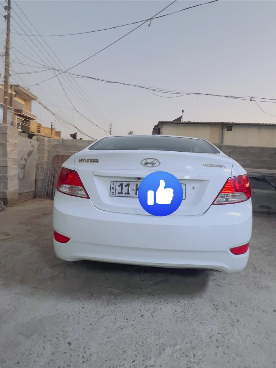اكسنت 2013 خليجي
محرك 1600
شاشه وكامره وتخم تاير كلشي جاهز رقم بغداد إنكليزي تحويل ثاني يوم اشاير بلمري نظام ECO السيارة جاهزة ماعدة الصدر سياره بيها صبغ بنيد وهلال خلفي العنوان بغداد تقاطع درويش السيدية السعر 86 و بيها مجال. اتصال ***********
