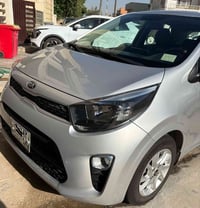 كيا بيكانتو 2020 ماشيه 13 الف فقط مكفوله من الضربه والصبغ مواصفات البي...