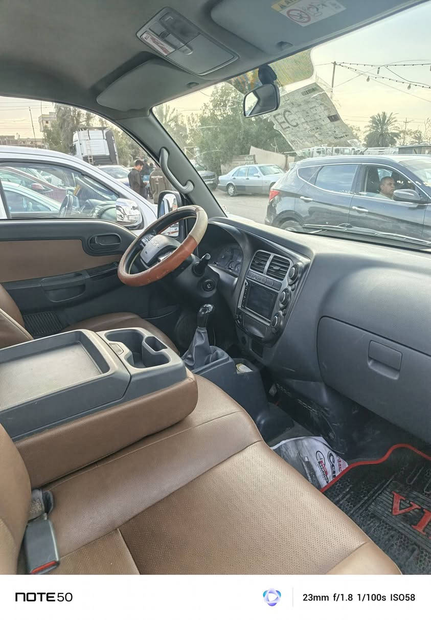 سلام عليكم
كيا بنكو 2023 مكفوله سنويه لل2028
ماشيه 88 ألف سياره احله من الصور تعال وشوف 

السعر 150 ورقه وبيهه مجال بسيط المكان كربلاء 
***********
