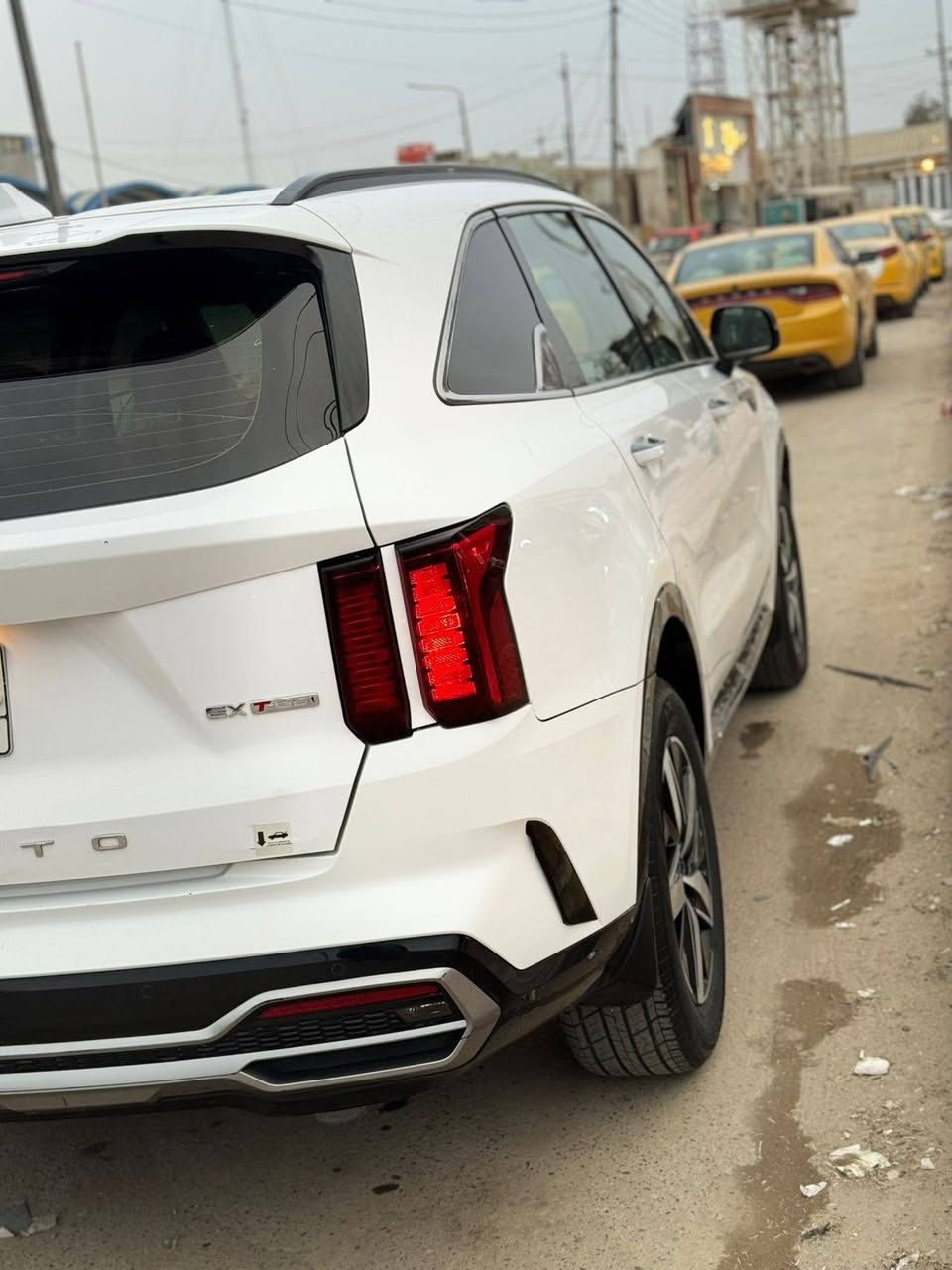 #للبيع او مراوس 
سورنتو موديل 2021 رقم بغداد باسمي فول مواصفات VIP ضرر طرف البنيد بدون دواخل بدون ايرباك مكينه 2500TGDI  عنوان سماوه رميثه سعر 260$ بيها مجال  ***********///***********
