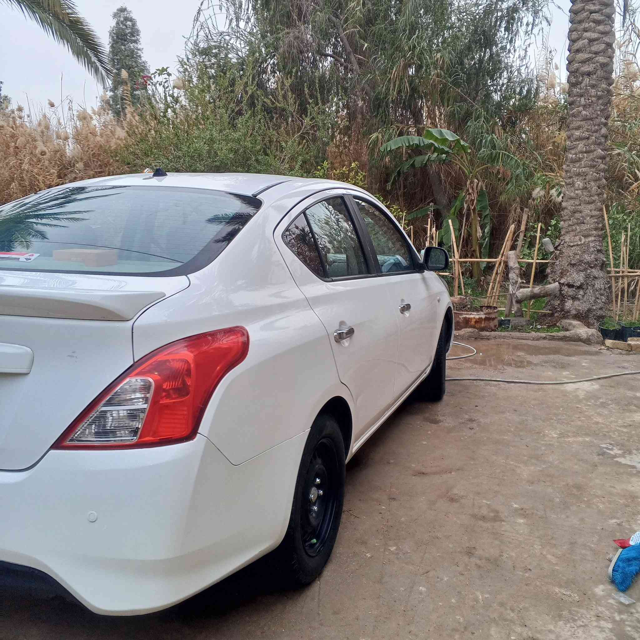 سلام عليكم اخوان نيسان سني هندي مديل2023 مكفوله بس بيهه بارد صغير كلش موجود التوضيح بل فيديو شباب السعر 116 قفل مستعجل للبيع ***********وانا خادم شباب تره السعر جدن مناسب
