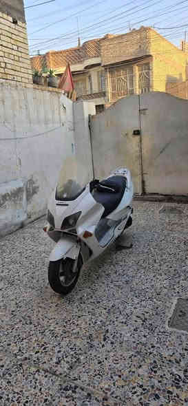 فورزا صفر سته البيع دراجة كامله مابيه اي نقص كهربائيات كله شغاله اوراق موجوده السعر (٧٠٠) 
مكان بغداد مدينة الصدر ***********
