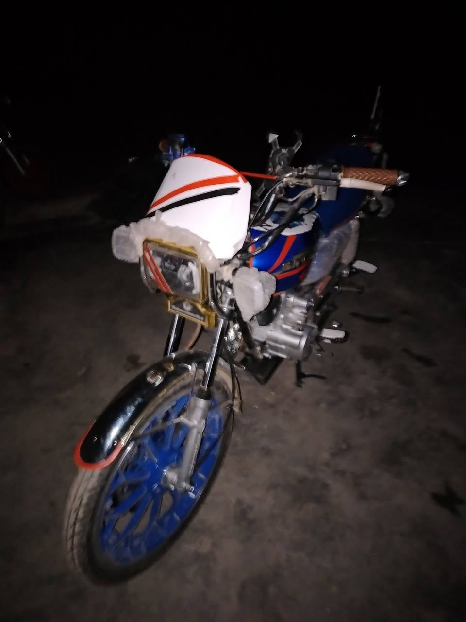 دراجه سيفان موديل 25للبيع شلعه معدل فول مكان سجر ابو سديره سعر خاص ***********
