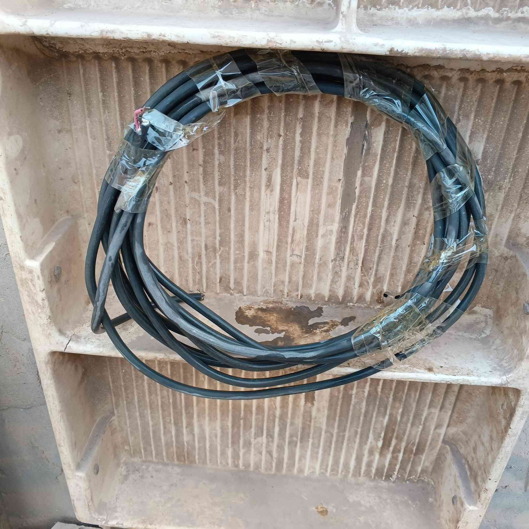 السلام عليكم كيبل خطين الطول 11 متر نضيف


**إذا كنت صاحب هذا الإعلان وتريد حذفه لأي سبب، رجاءا أرسل رسالة إلى الدعم الفني**