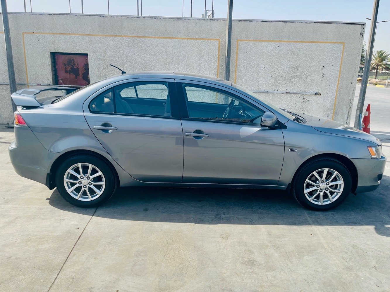 #تحية_طيبه_للجميع

للبيع لانسر قرش 2016 خليجي  وكاله استلام شركة متسوبيشي 

#السعر 118 #قفل اخوان بدون عمله 

    * سياره مرقم بغداد مشروع وطني بأسمي تحويل مباشر رقم بغداد انكليزي السياره مكفوله كير محرك 



فول مواصفات :مكاني الكاظميه او الصابيات قرب جسر الدوار



#ماشية_41 فتحة سقف (سلايت)



حساسات خلفيه سبويلر صندوق



كامره دواره  كشافات (بلوجكتر)



اشاير بالمري تحكم ستيرن



ويل كب حجم 16 تخم تاير قبل شهرين 



سبير غير مستعمل جديد رقم انكليزي دولي



محرك 1600 كير اوتو



دهن تبديل جديد  



للاستفسار ***********



متوفر واتساب ايضا