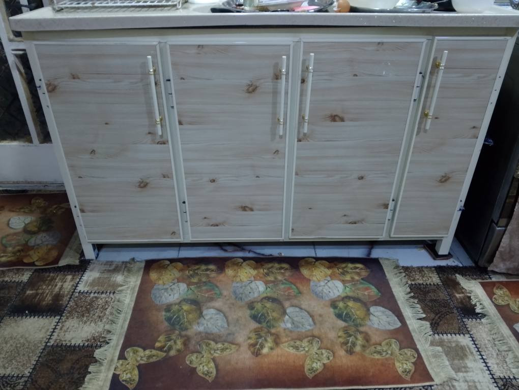 كاونتر للبيع القياس 3 امتار والسنك متر ونص العنوان ناحية الوحدة الخالصه قرب  الموستوصف الاتصال على هذا الرقم ***********
