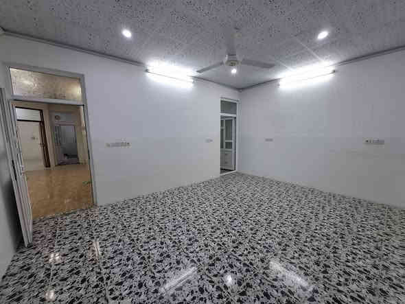 #دار للأيجار 200م طابق واحد + بيتونه العنوان ( روناكي ) 
غرفتين نوم _ هول _ استقبال _ مطبخ حار + بارد _ صحيات _ كراج #السعر ( 350 قفل ) للأستفسار الاتصال على 
***********
***********
