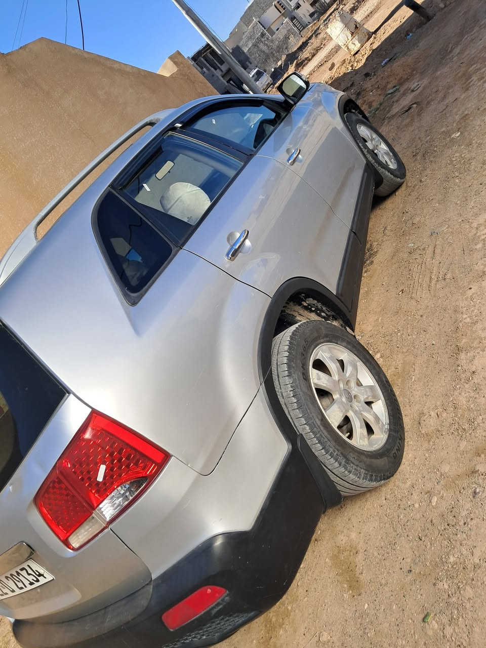 سورنتو ٢٠١٢بنوراما رقم اربيل سنويه بسمي سياره نضيفه حلوه بيها صبغ جاملوغ وشبر براس البنيد محرك ٤سلندر مامفتوح السياره كامله مابيها نقص السعر١٣٣وبيها شويه مجال للاتصال*********** مكاني تكريت الديوم
