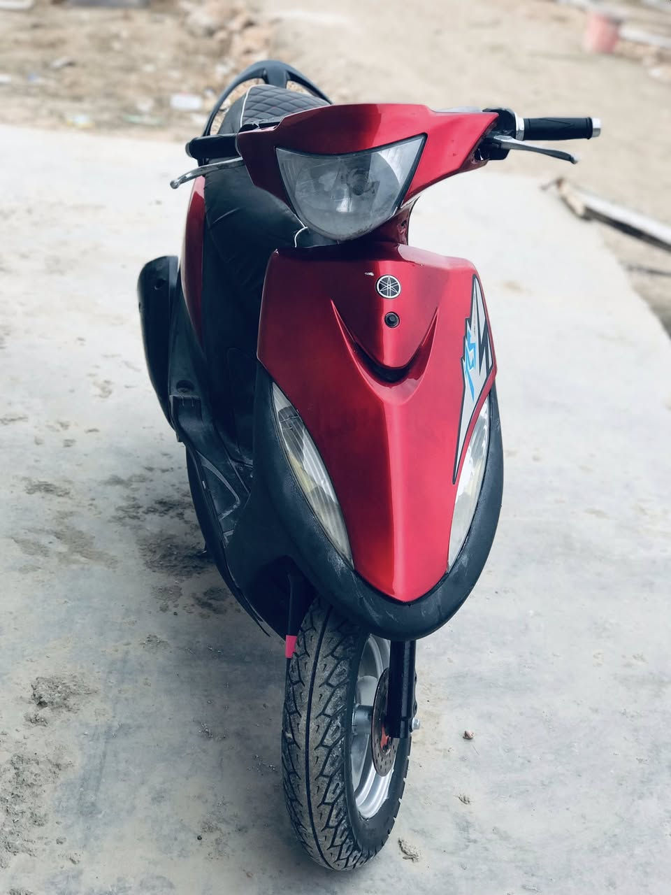 السلام عليكم دراجة ماكس عدلة نظيفة
السدة قرب قاعة الجوهرة 
السعر ٤٠٠ بيها مجال 
الرقم ***********
