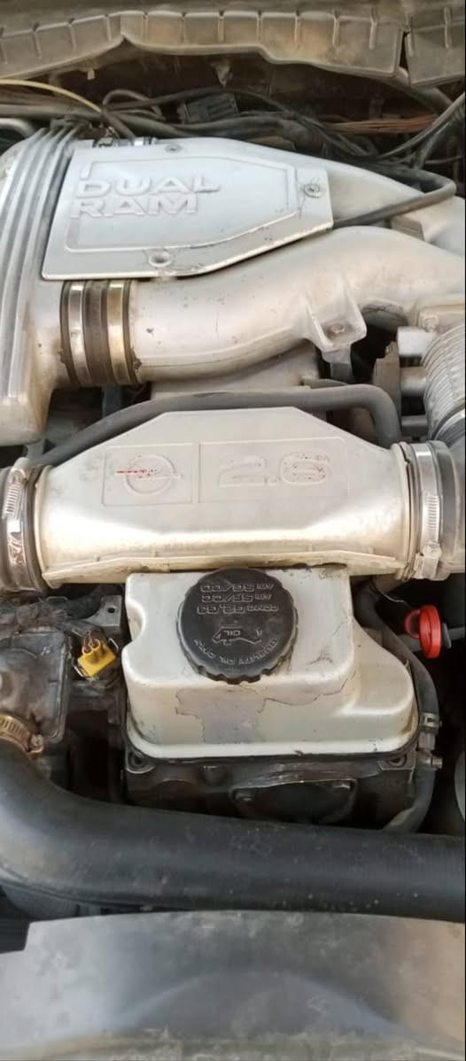 مكينة حجم26 تبريد للبيع كاملة هي وتفرعاتها للاستفسار الاتصال على الرقم ***********
