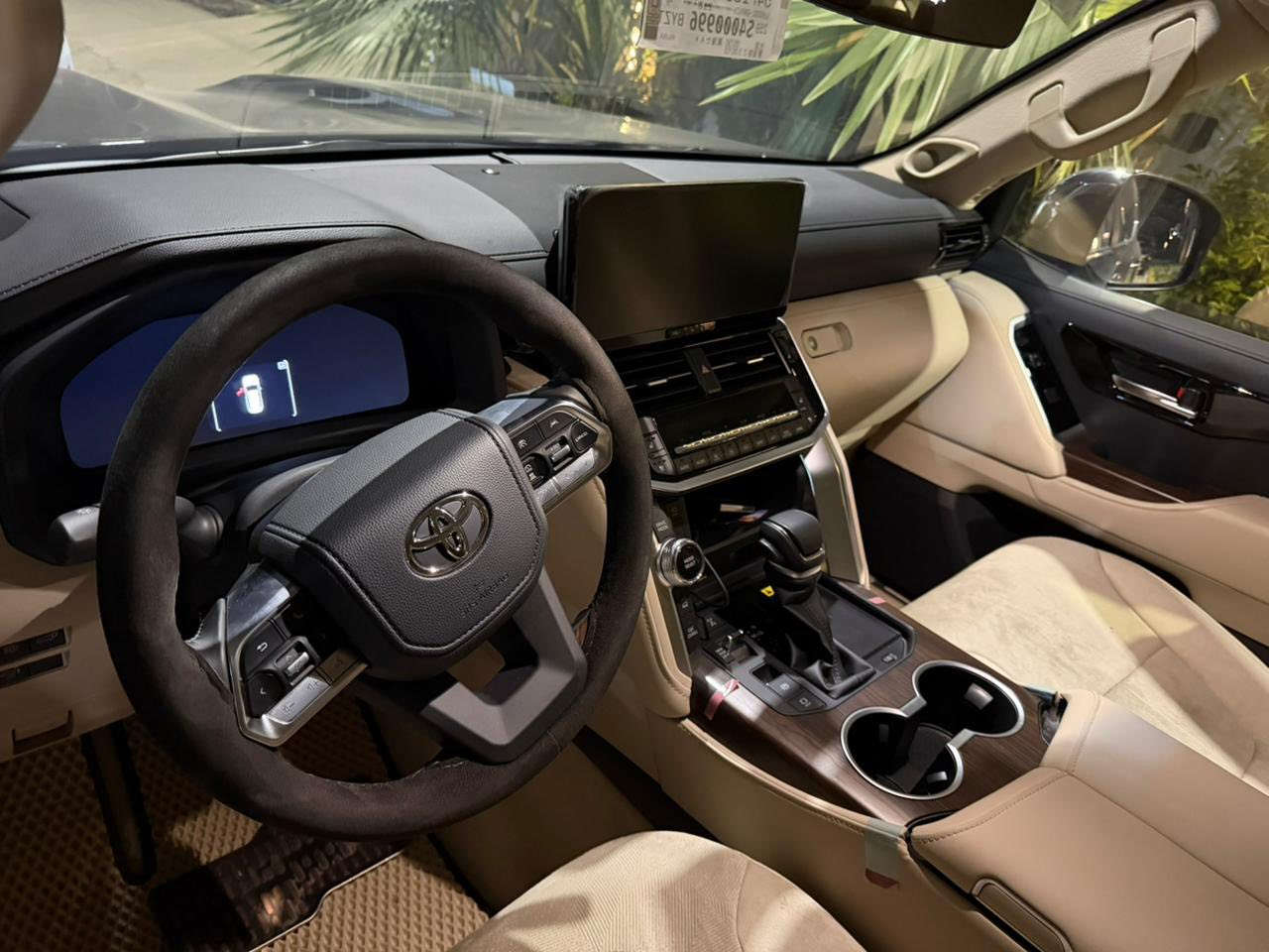 السلام عليكم
لاندكروز  VX  2025
هايبرد ساز ام الضمان 
ماشيه 1000 فقط
مكفوله  ومغلفه ppf  مع الضمان
العنوان بغداد
***********
