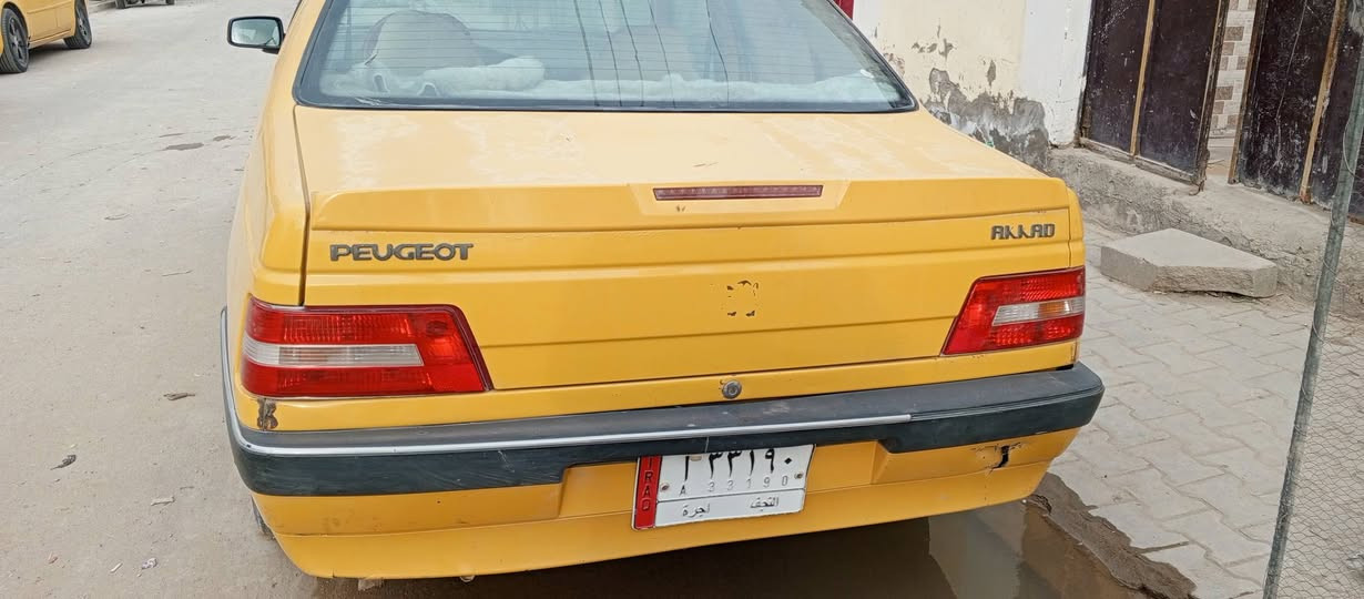 اسلام اعليكم بيجو لميس للبيع مكفول كير ومكينة مكاني ديوانية حي العسكري السعر 37 وبيهة مجال الشراي يتصل ع رقم ***********
