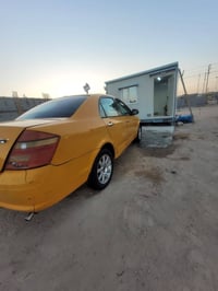 جيلي • ٢٠١١ • مكينه وكير