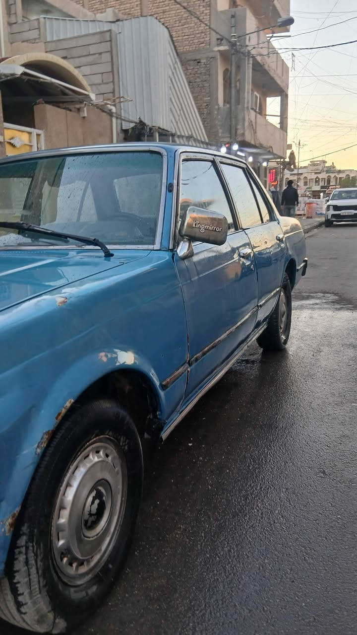 كرونه ٨٠ مكان بغداد مدينة الصدر سيارة جاهزة كله شغال تبريد شغال مكينه خير من الله دواخل نظيفه لاخياسات ولاشي 
سعرها ٢٨ الرقم ***********
