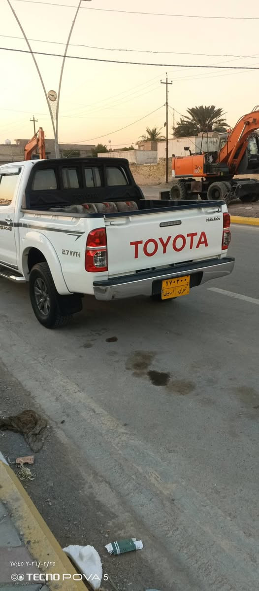 البيع هايلوكس موديل 2015 مقفوله كفاله عامه رقم اربيل تحويل مباشر رقم الموبايل ***********
