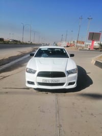 شباب جارجر موديل ١٢ بسمي بيه قطعتين جاملغ امامي بي كلير بدون حادث وقبق...