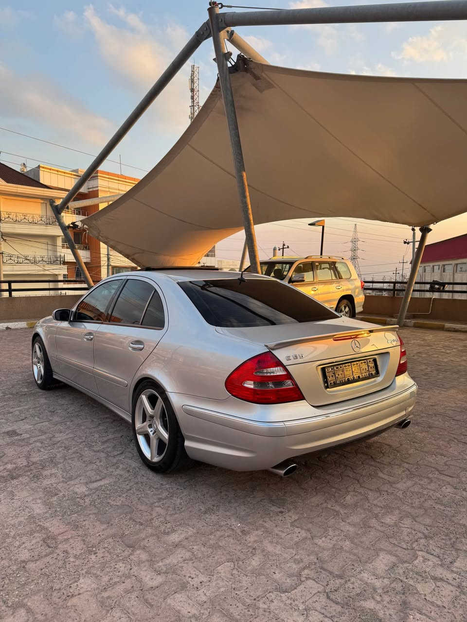 mercedes E class AMJ🌪️✈️🦅
شتی لۆک ١٣٣ هەزار رۆیشتووە 📦📦📦
مۆدیل ٢٠٠٦ مەنەفیستە غەرامە بەشەرت مەکینە V8 زۆر زۆر بەقەوەتە فول مواسەفاتە سەلایتە پەردەیە تەلەفۆنە شاشە گەورەیە گوشین خەزن و کارەبای و هیتەرە سوکان خەزن و کارەبای وە زۆر مواسەفاتی تر هەموو گیانی بەشەرتە لەسەر دەقی شەریکە ماوەتەوە
*********** شقلاوة, أربيل
