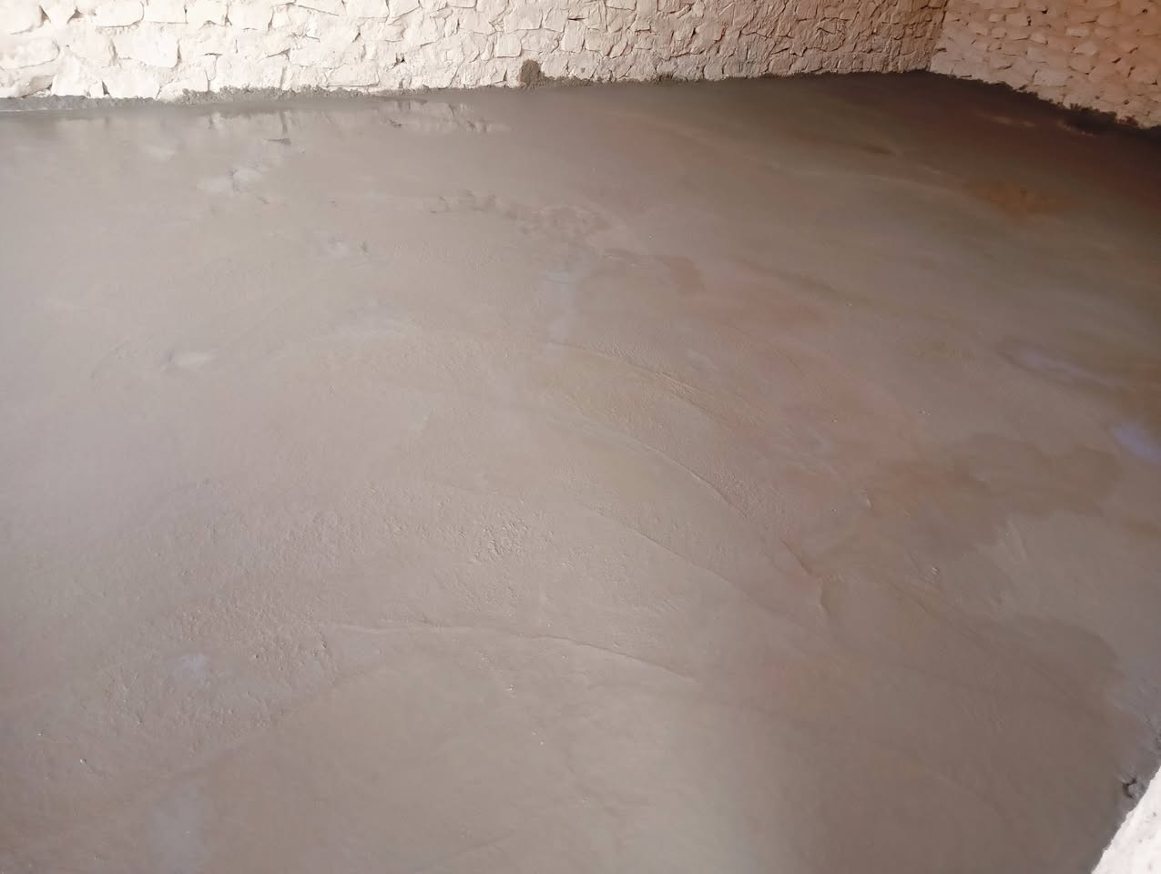 سلام عليكم يوجد كادر صب ناعم خشن وسعار مناسبة وحياكم الله
***********
