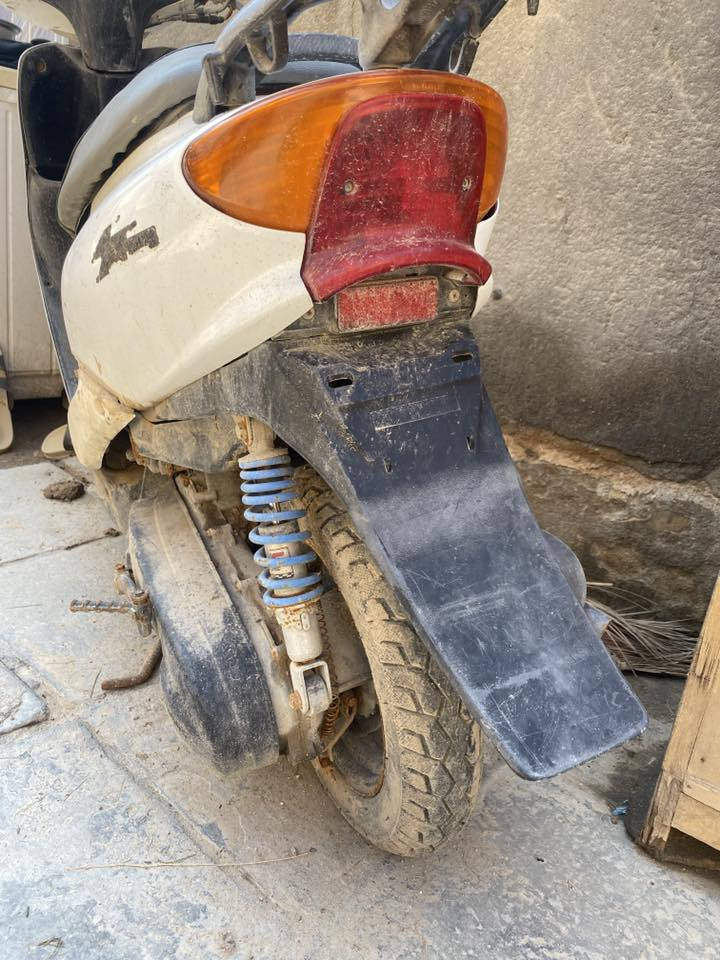 عمي خذوه مني ليش بقيه بشمس والمطر عصفوريه شغله معدل 60سالف هندر ليت بك ليت هورن شاير ربع ما ذب عليه (ابيع اعله سعر ابيعه)***********
