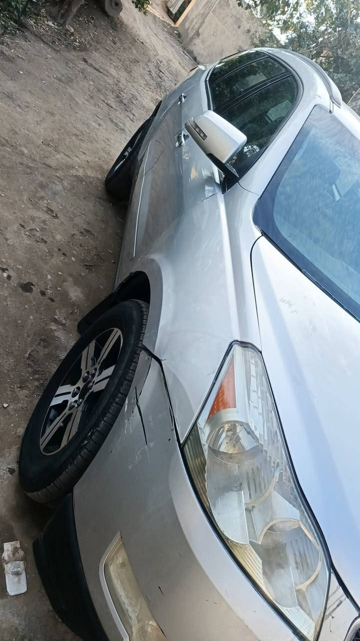 سيارة شوفرليت ترافس ٢٠١٢ بيهه ثلاث قطع صبغ ابيع احزام  تحويل مباشرة سعر  ١٠٠ بيهه مجال بسيط عنوان واسط الصويرة ***********
