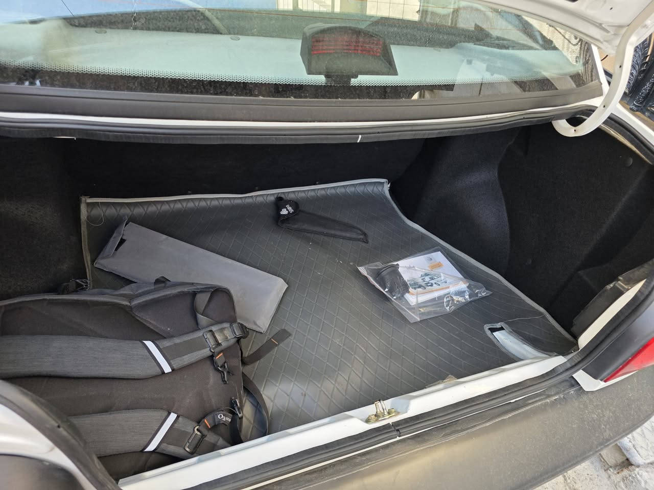 سايبه 2025
الاستلام 2026 ماشيه ٣٠٠٠الف فقط جديد كلش 
كفاله عامه من رصعه 
مدوشه جديد حتى تنته جاهزه 
مكان سياره كاظميه مقدسه 
سعرها ٨٠ ورقه وبيه مجال حك جيه 
***********واتساي موجود اني خادم
