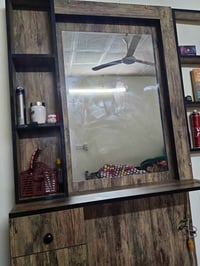 ميز حلاقة تركي • نظيف • شهداء البياع