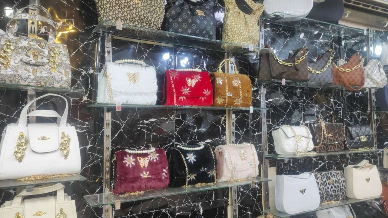 ‎جنط نساية‎ ناصرية, ذي قار


**إذا كنت صاحب هذا الإعلان وتريد حذفه لأي سبب، رجاءا أرسل رسالة إلى الدعم الفني**