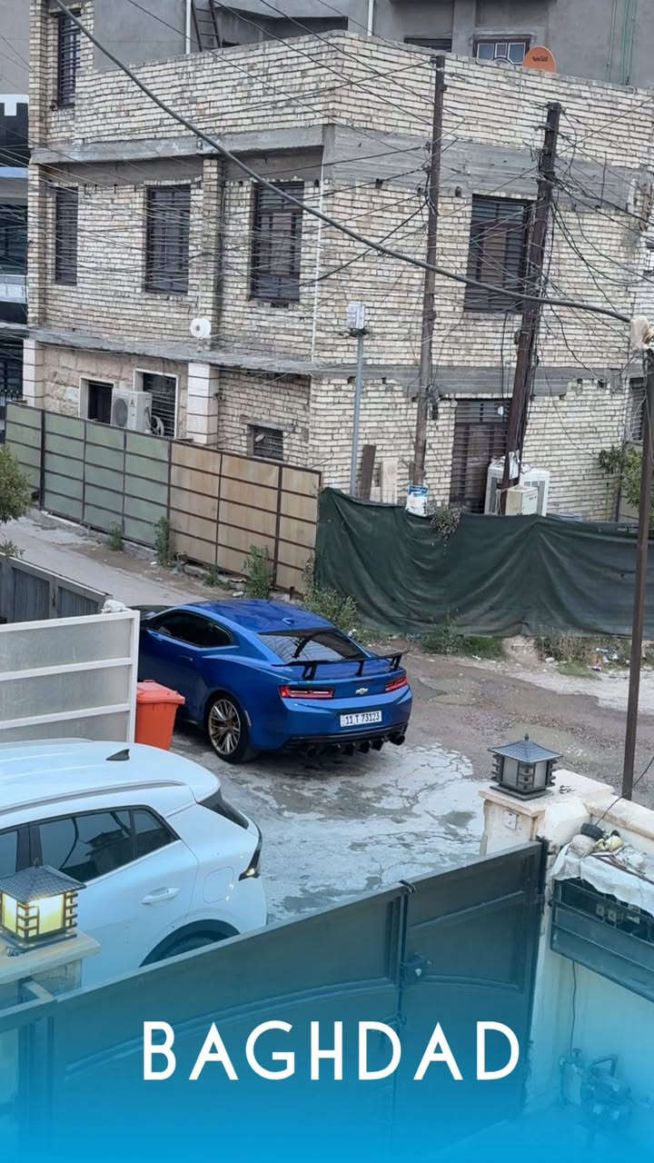 كمارو 2016 للبيع
جديده وتخبل 
 اي نقص مابيها شي واحد فقط 
حادثها فقط باب ايرباك برده فقط وبيها باردين هم 
السياره عليها صوت وكت اوف ومملعوب بل مكينه ابداً سونارها جديد مسوي  
مكانها بغداد العامريه غير متواجد فيس 
***********
سعر 120
