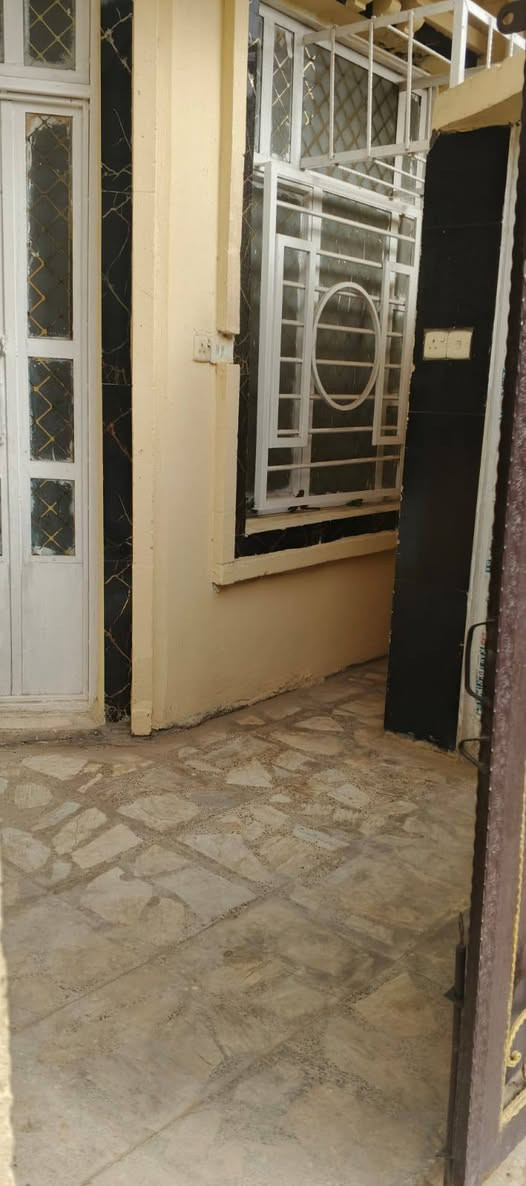 دار لبيع المساحة 100 طابوك طابقين الوجية حجر بيت كامل مكمل دجة الولة زراعي الزعفرانية نهيت الربع شوارع خلف مول كرارة الفرع الثامن الرقم تبليط الرقم ***********///***********
