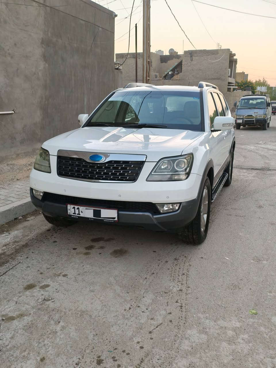 السلام عليكم موهافي بيع او مراوس مع جارجر او اوباما
للبيع موهافي جديده  موديل 2015 
مكفوله من الحادث و الضربه والصبغ والتبديل ،صدر امامي خلفي جديد ،مواصفات فتحه تحكمات كشنات جلد باب خلفي شفط شاشه كبيره اندرويد اوتو وكار بلي ،محرك 3800 سته سلندر مكينه بدون بخار او صرف سعر 175 وبيها مجال للشراي مكاني بغداد رقم بغداد بأسمي هزه وسنويه جديده رقمي 
***********
