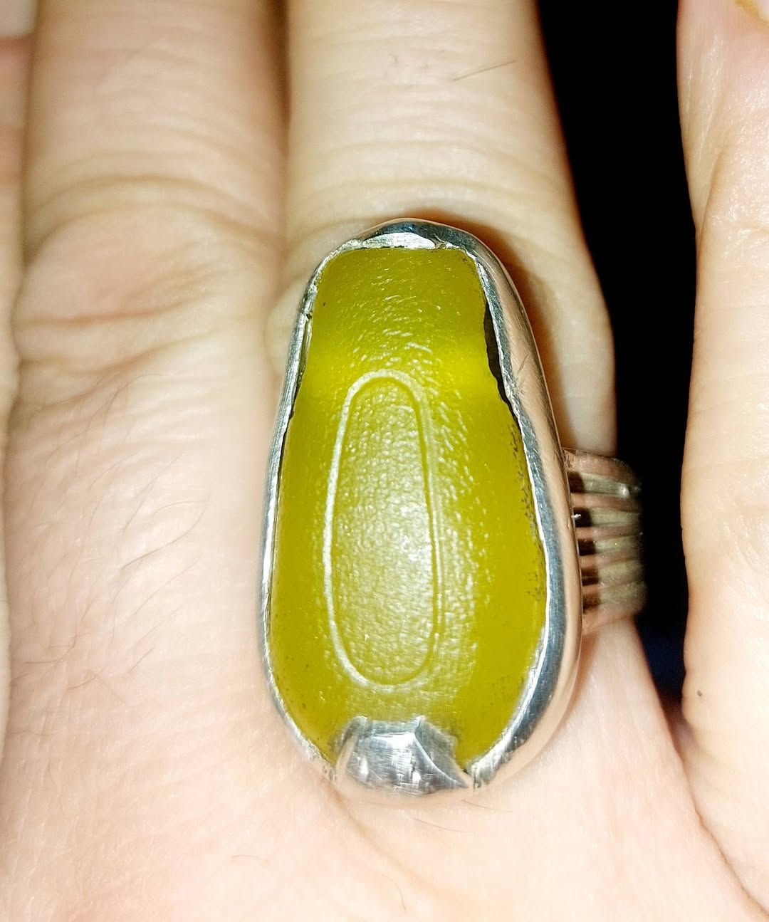 @#يا #الله دلوه يمانيه قديمه من متقنياتي الخاصه مخطوطه الواقعه خط المبدع سيد حيدر العلوي ومن جوه طلسم شرف الشمس بيومه وبساعته حجره مباركه وقديمه  تحفه وبيه طاقه قويهه
تبجي على انسان ملتزم ويدعيلي عليه تباع يمانيه قديمه ملاكط السماوه  داخل الرقم والاستفسار ***********
