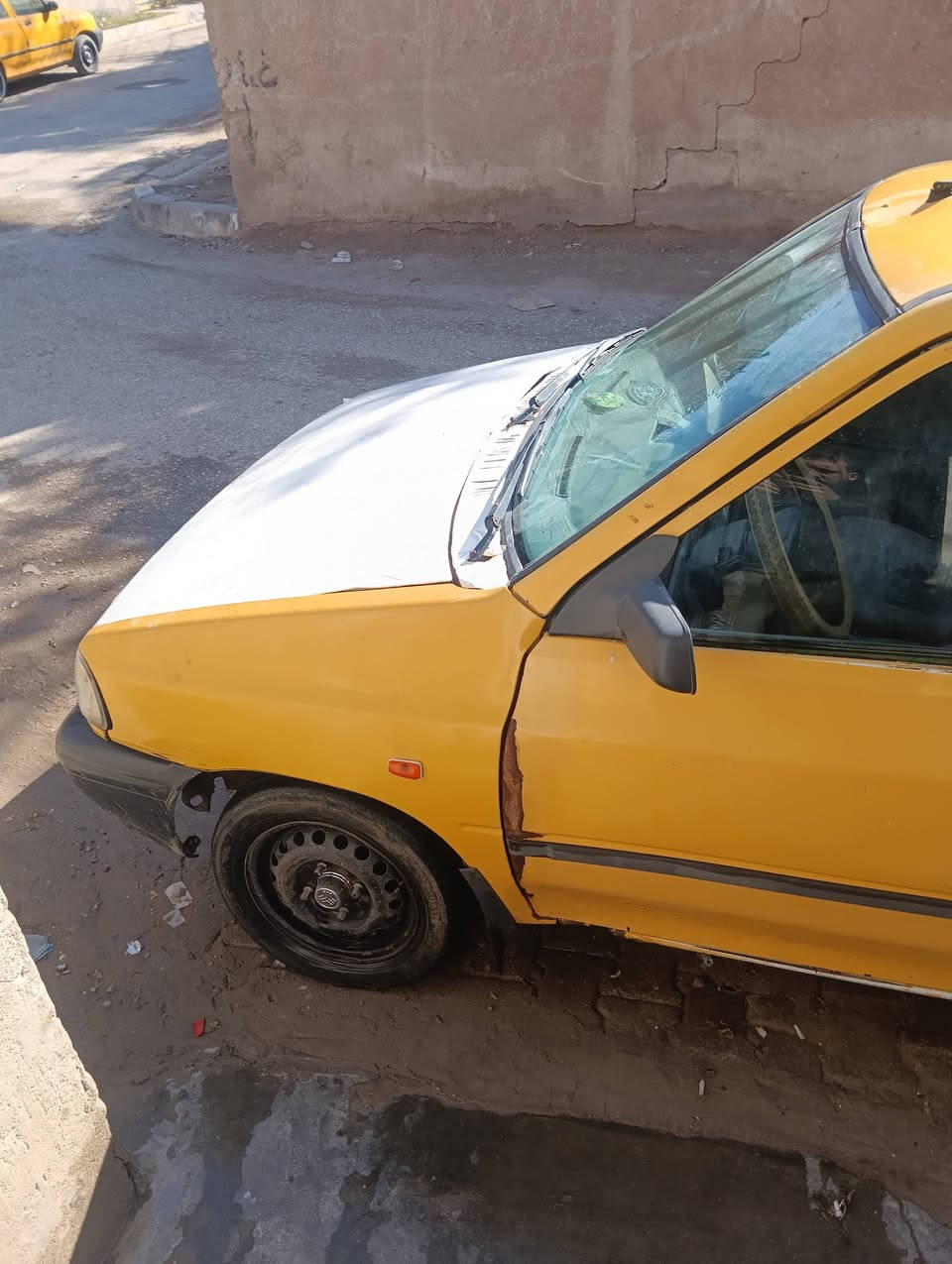 سلام عليكم سابيه البيع موديل 2013سنويه ماصاقطه مكينه وكير خير من الله مكان سياره  كربلاء سعره 12. *********** بدون راعي
