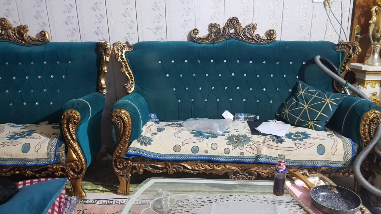 تخم قنفات للبيع خمس مقاعد يعني عشر نفرات السعر 750الف


**إذا كنت صاحب هذا الإعلان وتريد حذفه لأي سبب، رجاءا أرسل رسالة إلى الدعم الفني**