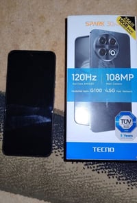 سبارك 30 برو • ٢٥٦ • رام ١٦