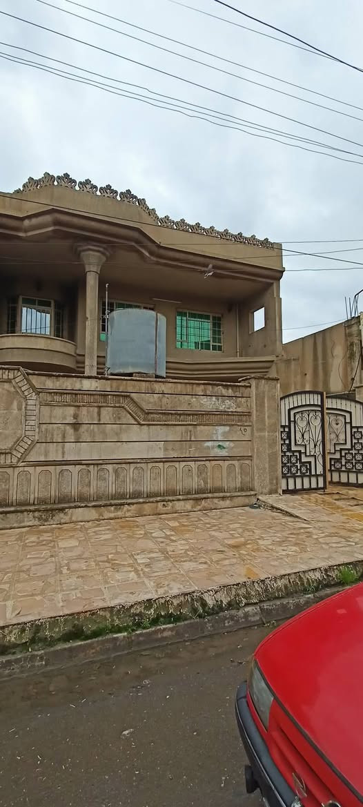 دار للايجار...
حي البكر سايدين جامع البديع ...
طابقين  الدار يصلح عيادات طبية -روضة - معهد تدريس الدار كبير  6 غرفة وهول2  واستقبال مشتملات2 ...
للاستفسار مراجعة مكتب المازن حي البكر شارع المنظمة قرب المركز 
او الاتصال على 📞☎️***********
