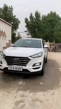 للبيع توكسان موديل 20  كاصد اصل  كفاله عامه.  رقم بغداد باسمي  رقم هزه...